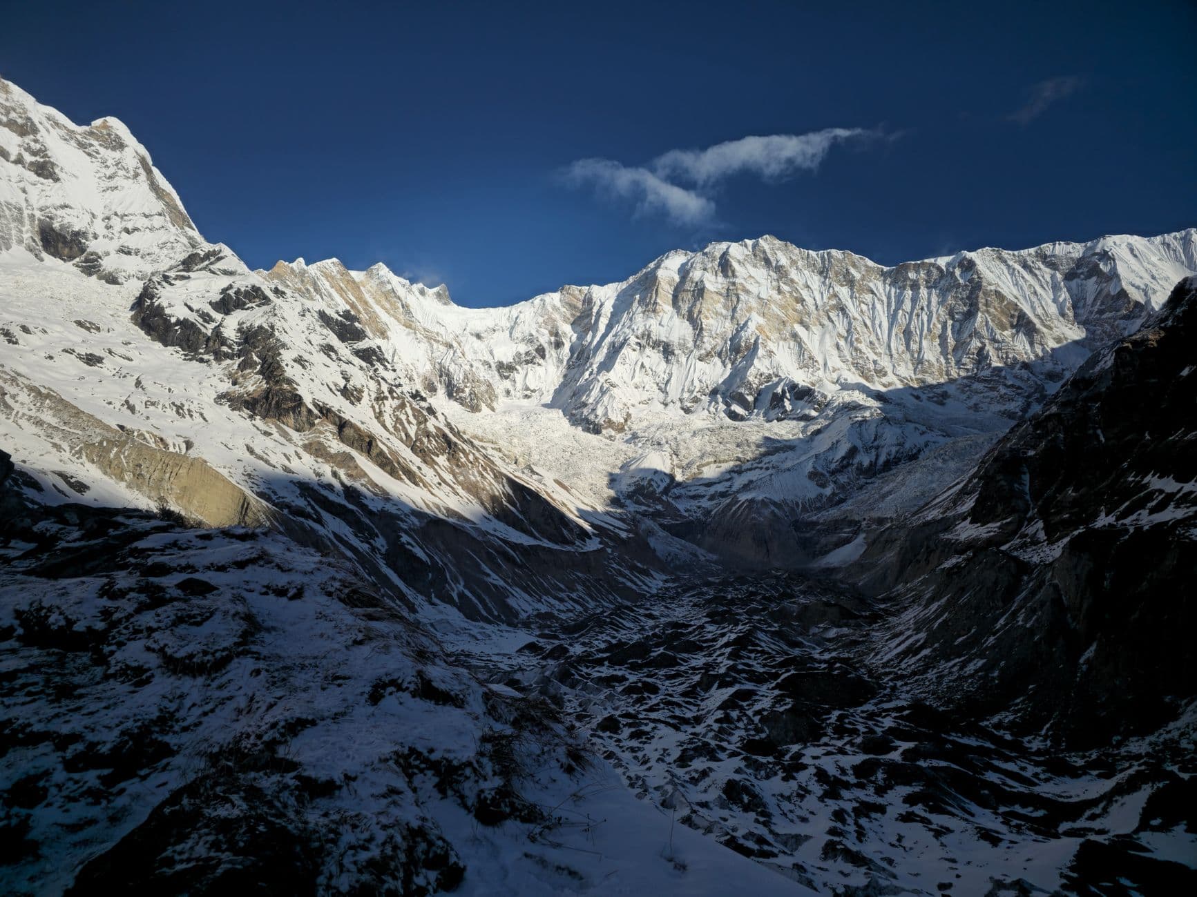 Manaslu Circuit oder Annapurna Circuit — welcher Trek passt zu Ihnen?